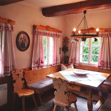 Casa de Férias Zipfmatl Keusche Bad Kleinkirchheim